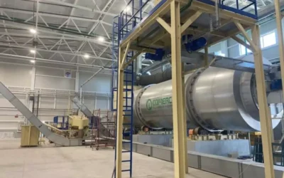 What are the main advantages of drum dryers?